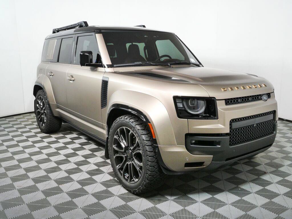 Used 2026 Land Rover Defender 110 OCTA AWD/4WD image 28