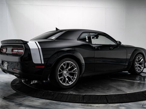 Used 2023 Dodge Challenger SRT Hellcat Redeye image 16