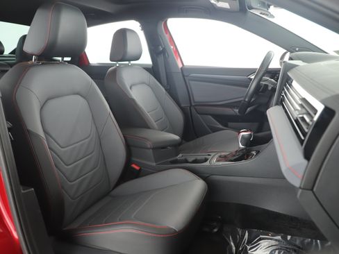 Used 2025 Volkswagen Jetta GLI Autobahn image 21