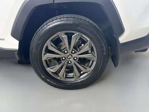 Used 2023 Toyota RAV4 Limited image 33