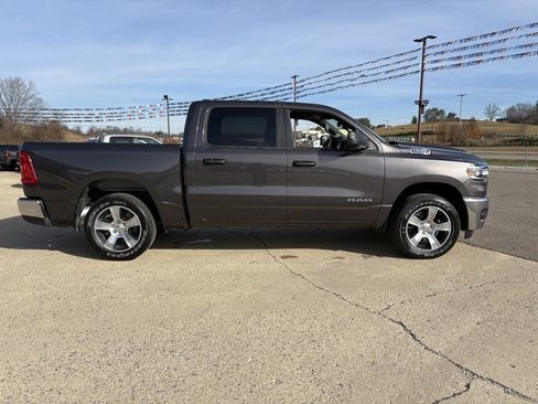 Used 2025 RAM 1500 Tradesman AWD/4WD image 6