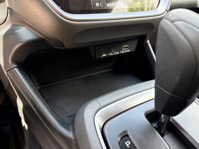 Certified 2024 Subaru Crosstrek 2.0i Premium AWD/4WD image 33