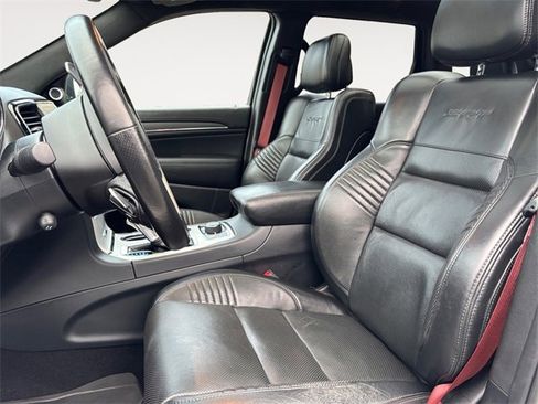 Used 2020 Jeep Grand Cherokee SRT image 9