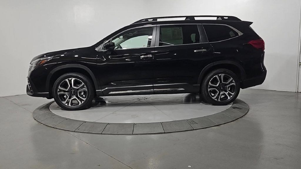 Certified 2026 Subaru Ascent Touring AWD/4WD image 2