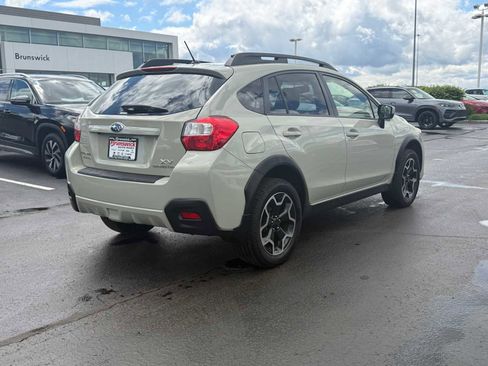 Used 2015 Subaru Crosstrek 2.0i Premium AWD/4WD image 4