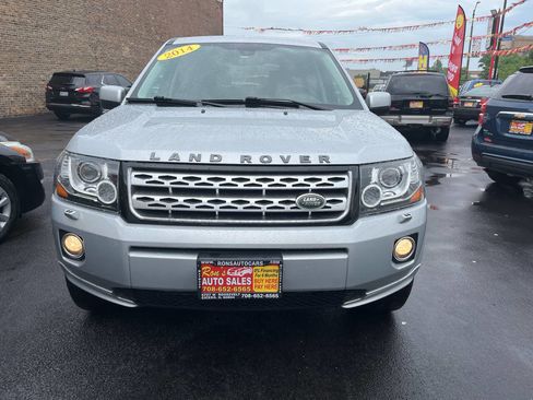 Used 2013 Land Rover LR2 HSE w/ HSE Pkg image 3