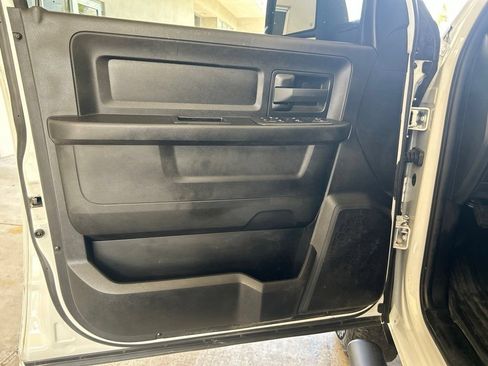 Used 2025 RAM 3500 Tradesman AWD/4WD image 38