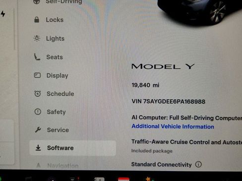 Used 2023 Tesla Model Y AWD image 14
