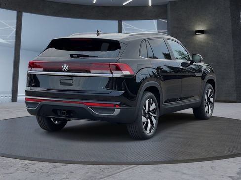 New 2026 Volkswagen Atlas Cross Sport SE AWD/4WD image 4