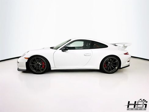 Used 2015 Porsche 911 GT3 RWD image 9