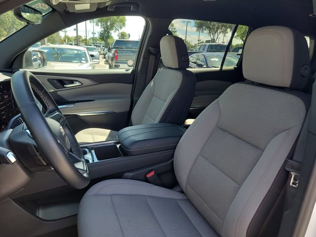 Certified 2026 Chevrolet Traverse LT w/ Driver Confidence Package FWD image 24