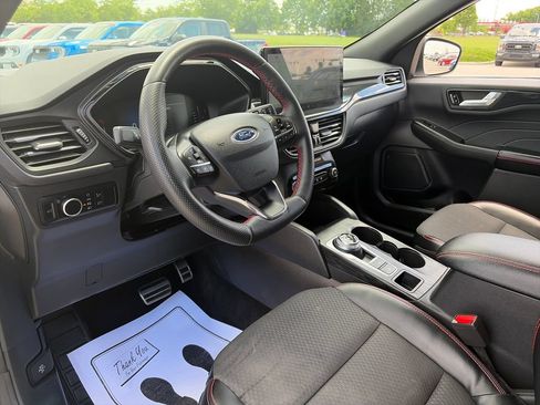 Used 2023 Ford Escape ST-Line w/ Tech Pack #1 AWD/4WD image 14