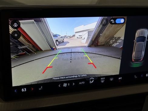 New 2026 Ford Explorer Active image 24