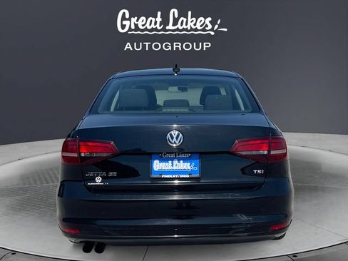 Used 2016 Volkswagen Jetta SE FWD image 4