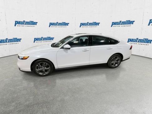 Used 2024 Honda Accord EX image 6