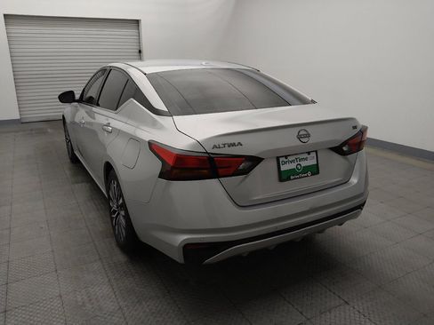 Used 2023 Nissan Altima 2.5 SV FWD image 6