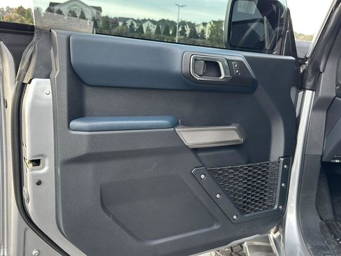 Used 2022 Ford Bronco Outer Banks image 12