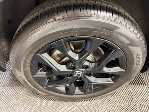 Used 2025 Honda HR-V Sport image 36