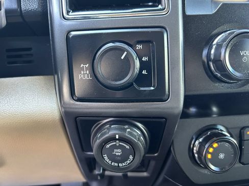 Used 2020 Ford F150 XLT w/ Trailer Tow Package AWD/4WD image 6