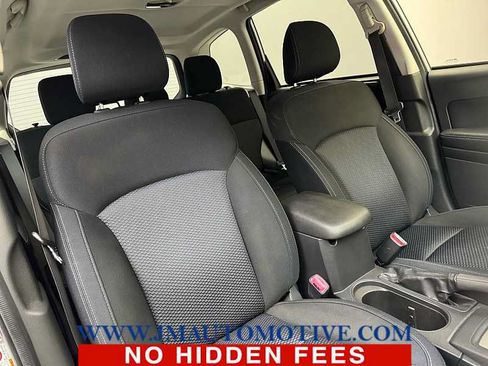 Used 2016 Subaru Forester 2.5i Premium AWD/4WD image 21