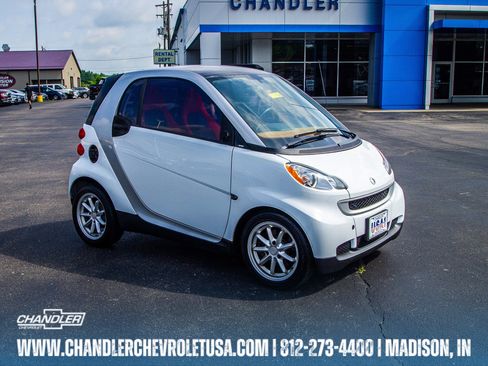 Used 2008 smart fortwo pure RWD image 1