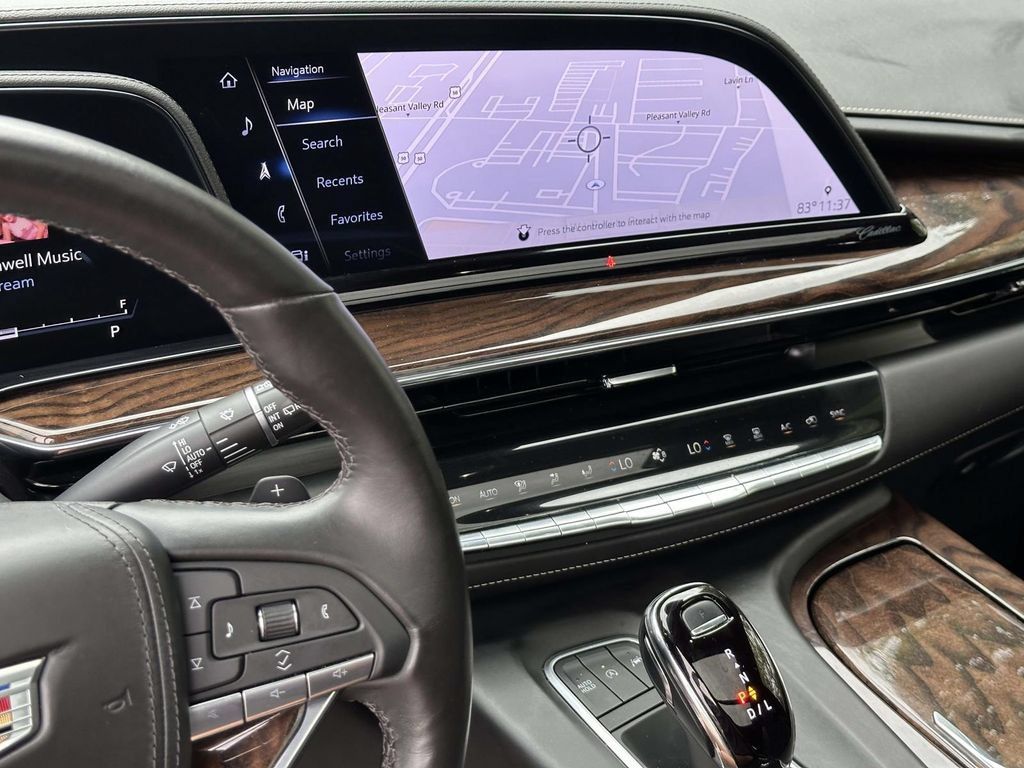 Used 2023 Cadillac Escalade Sport Platinum AWD/4WD image 9