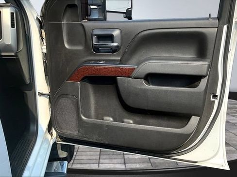 Used 2015 GMC Sierra 2500 SLE RWD image 25