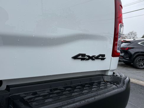 Used 2024 RAM 3500 Tradesman w/ Convenience Group image 8