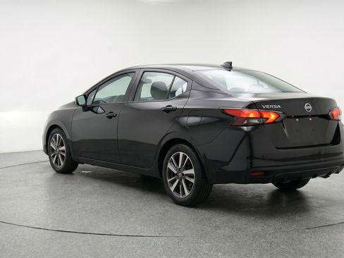 Used 2025 Nissan Versa SV FWD image 6