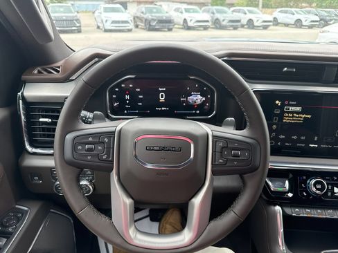 New 2026 GMC Sierra 1500 Denali w/ Technology Package AWD/4WD image 38