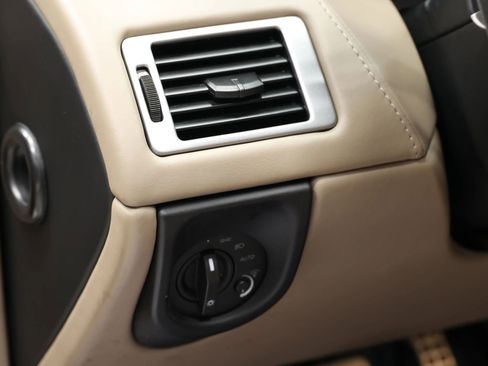 Used 2015 Aston Martin DB9 Volante Carbon Edition Convert image 24