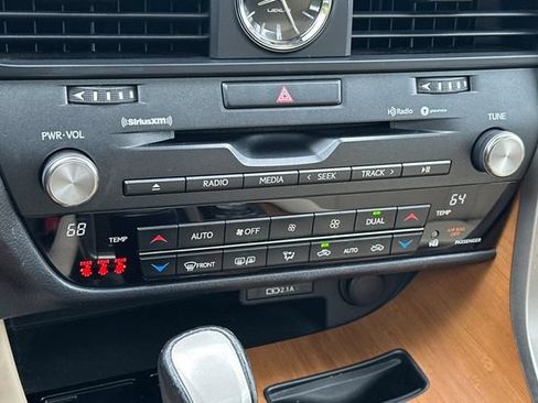 Used 2021 Lexus RX 450h AWD w/ Premium Package image 20