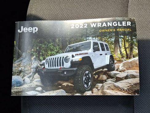 Used 2022 Jeep Wrangler Unlimited Sport w/ Sun And Sound Package AWD/4WD image 26