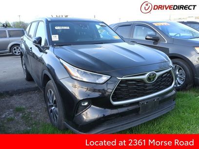 Used 2023 Toyota Highlander XLE