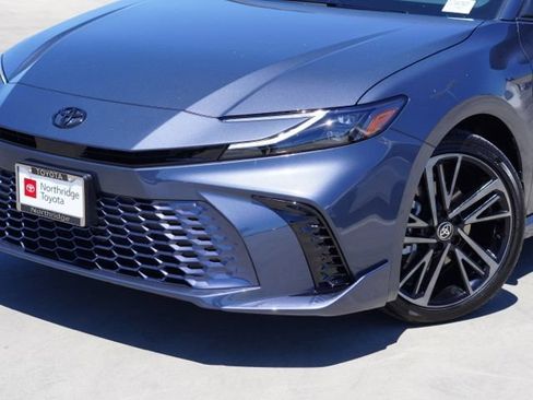 Used 2026 Toyota Camry XSE FWD image 6