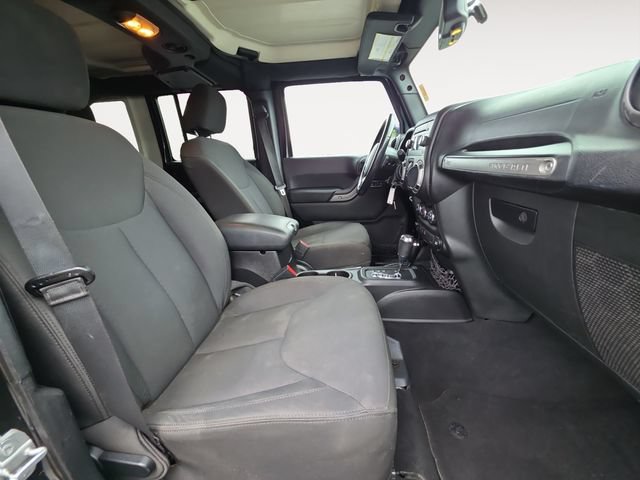 Used 2015 Jeep Wrangler Unlimited Sport w/ Quick Order Package 24S AWD/4WD image 15