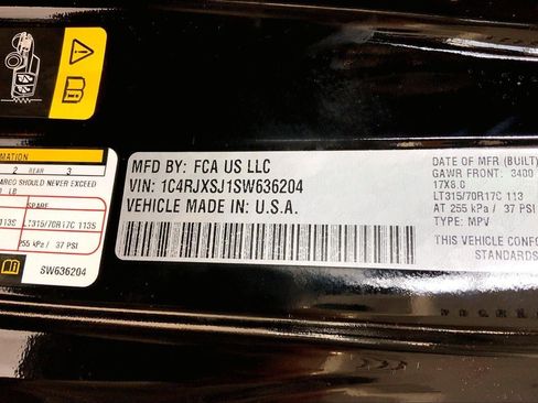 New 2025 Jeep Wrangler Unlimited Rubicon 392 image 12