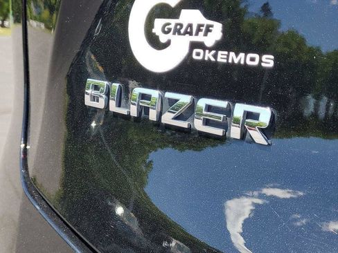 Used 2024 Chevrolet Blazer LT w/ Convenience Package FWD image 34