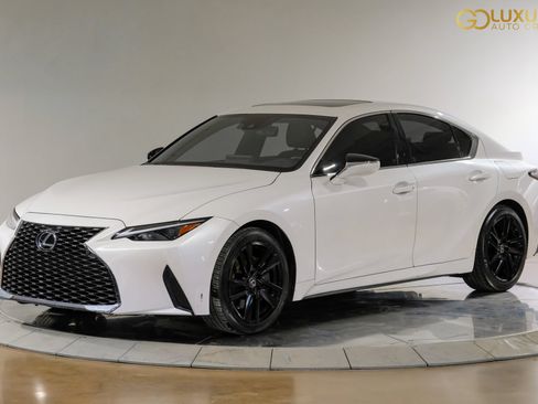 Used 2024 Lexus IS 300 w/ Comfort Package RWD image 8