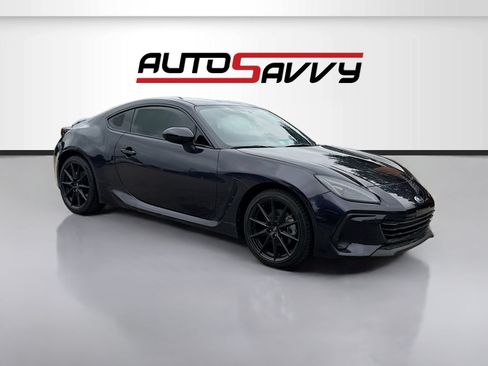 Used 2025 Subaru BRZ Limited w/ Popular Package 2 RWD image 1