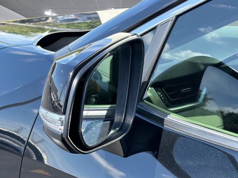 Used 2019 Toyota RAV4 XLE Premium w/ Cold Weather Package FWD image 28