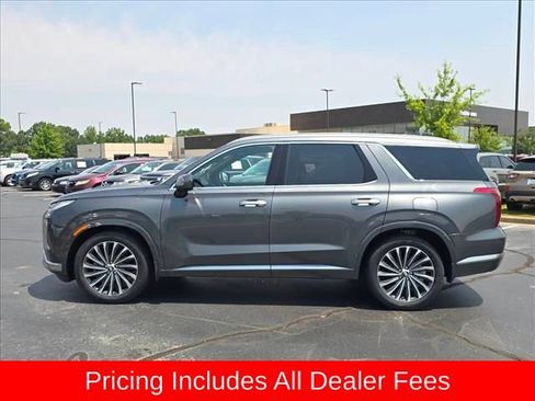 Used 2023 Hyundai Palisade Calligraphy w/ Winter Package AWD/4WD image 6