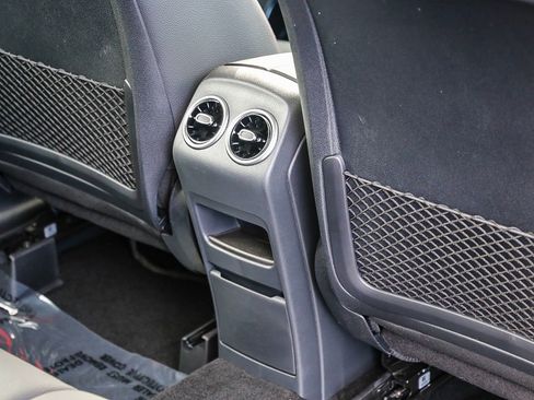 New 2025 Mercedes-Benz GLB 35 AMG 4MATIC image 23