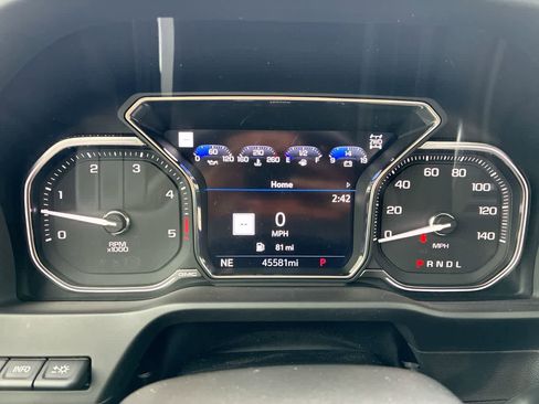 Used 2022 GMC Sierra 2500 AT4 w/ AT4 Premium Plus Package image 12