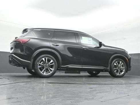 Certified 2025 INFINITI QX60 Luxe image 37