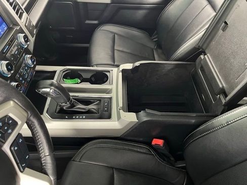 Used 2019 Ford F150 Lariat w/ Equipment Group 502A Luxury image 30