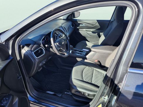 Used 2020 Chevrolet Equinox LT image 9