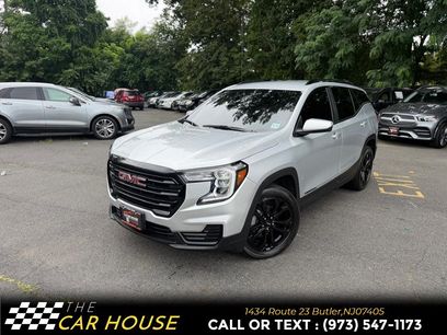 Used 2022 GMC Terrain SLE w/ Driver Convenience Package