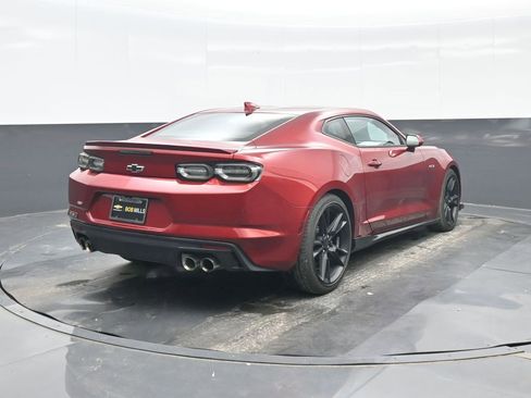 Used 2021 Chevrolet Camaro LT image 6