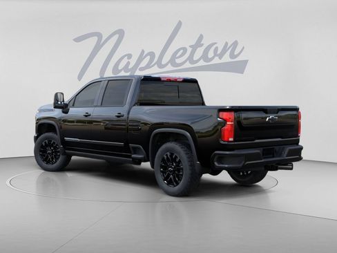 New 2026 Chevrolet Silverado 2500 High Country w/ High Country Premium Package AWD/4WD image 3